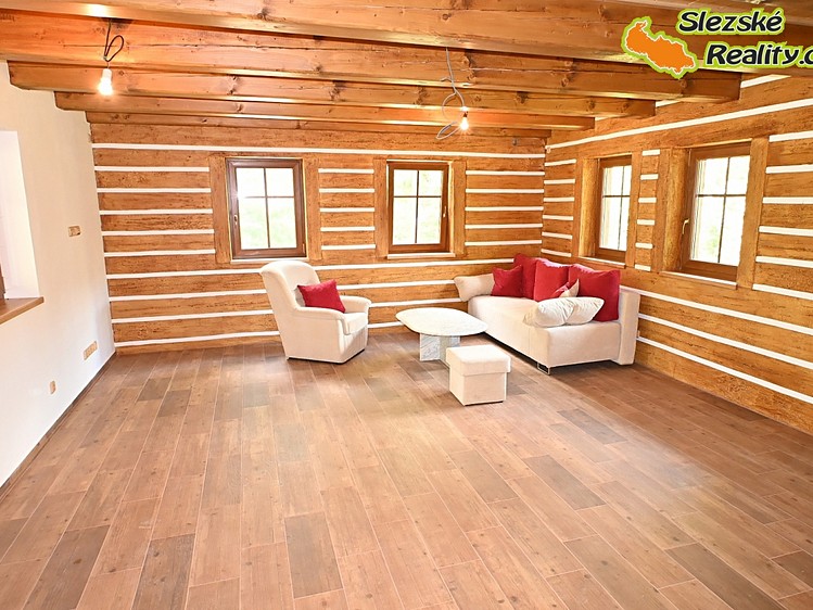 Prodej rodinného domu 160 m², pozemek 1 259 m² - foto 1