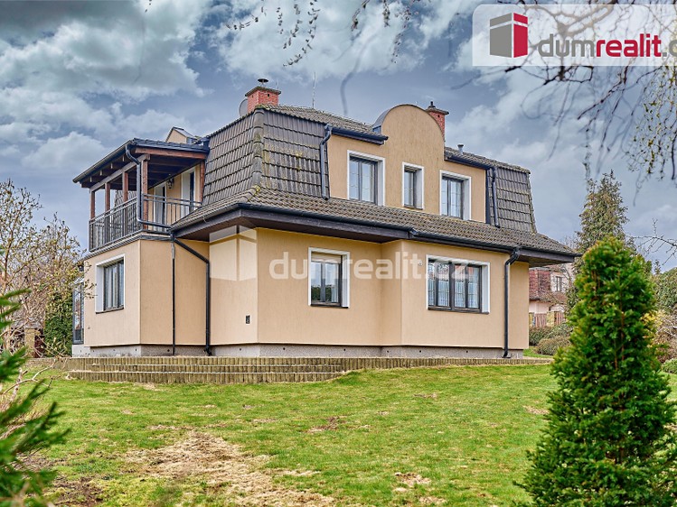 Prodej rodinného domu 194 m², pozemek 956 m² - foto 3