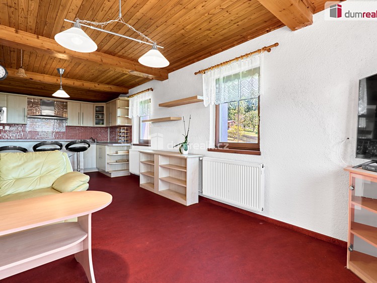Prodej rodinného domu 230 m², pozemek 5 967 m² - foto 6