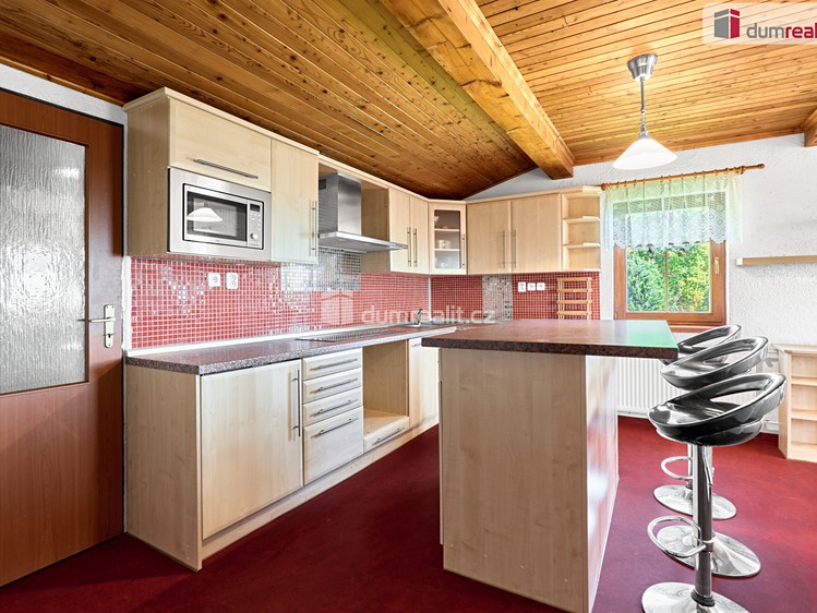 Prodej rodinného domu 230 m², pozemek 5 967 m² - foto 7