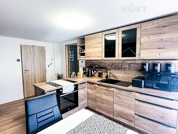 Prodej rodinného domu 150 m², pozemek 304 m² - foto 1
