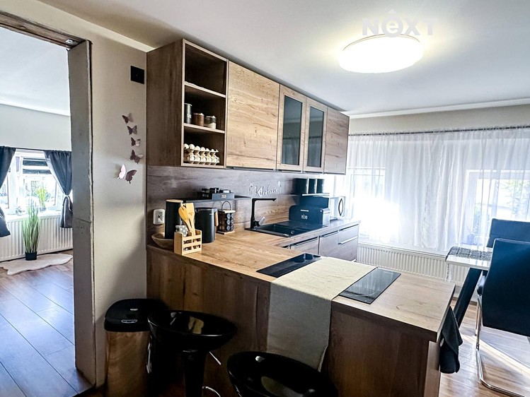 Prodej rodinného domu 150 m², pozemek 304 m² - foto 3