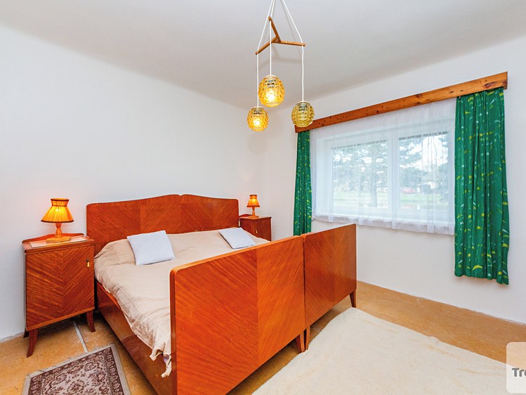 Prodej rodinného domu 195 m², pozemek 741 m² - foto 4