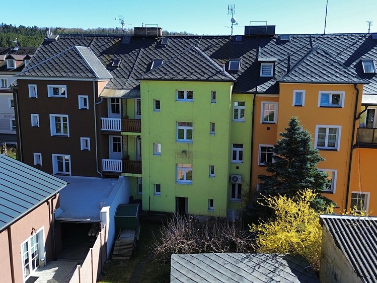 Prodej rodinného domu 375 m², pozemek 1 171 m² - foto 4