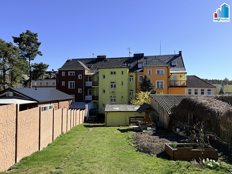 Prodej rodinného domu 375 m², pozemek 1 171 m² - foto 5