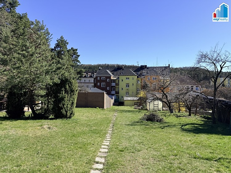 Prodej rodinného domu 375 m², pozemek 1 171 m² - foto 6