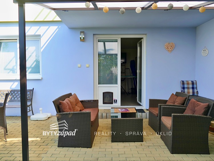 Prodej rodinného domu 155 m², pozemek 326 m² - foto 4