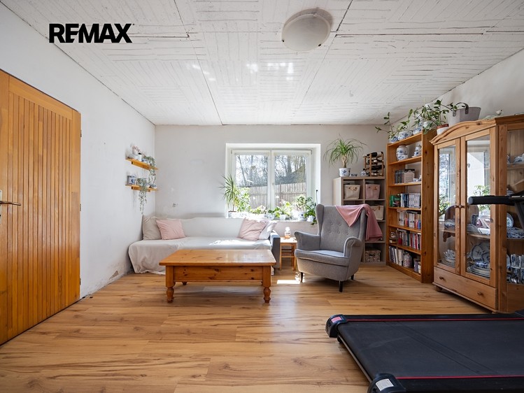 Prodej rodinného domu 121 m², pozemek 293 m² - foto 8