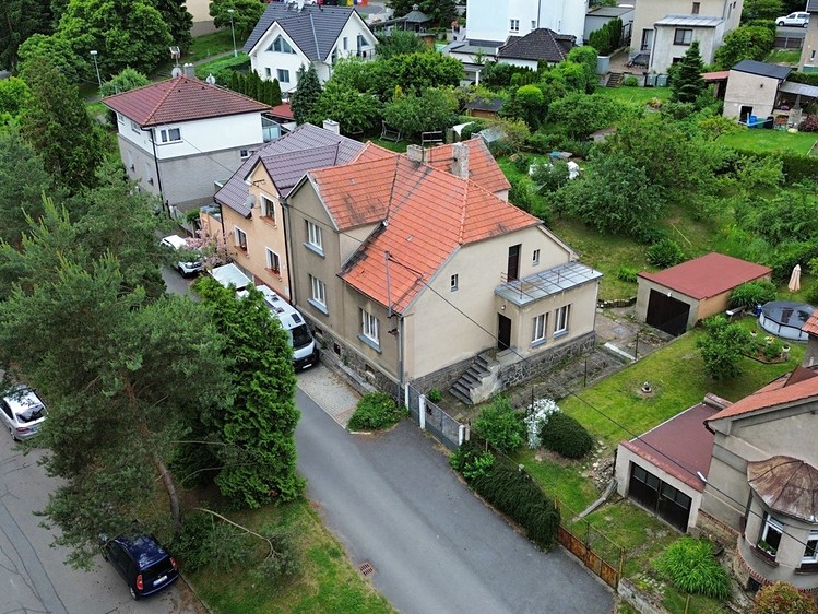 Prodej rodinného domu 160 m², pozemek 529 m² - foto 2