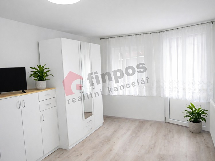 Prodej rodinného domu 54 m², pozemek 198 m² - foto 5