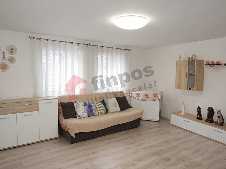 Prodej rodinného domu 54 m², pozemek 198 m² - foto 7