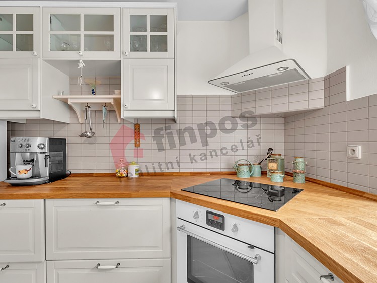 Prodej rodinného domu 231 m², pozemek 77 689 m² - foto 7