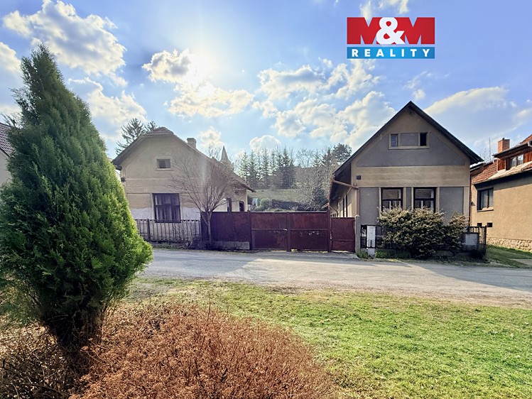 Prodej rodinného domu 115 m², pozemek 618 m² - foto 1