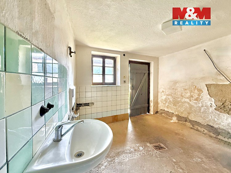 Prodej rodinného domu 115 m², pozemek 618 m² - foto 7