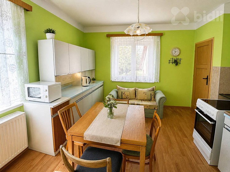 Prodej rodinného domu 165 m², pozemek 685 m² - foto 4