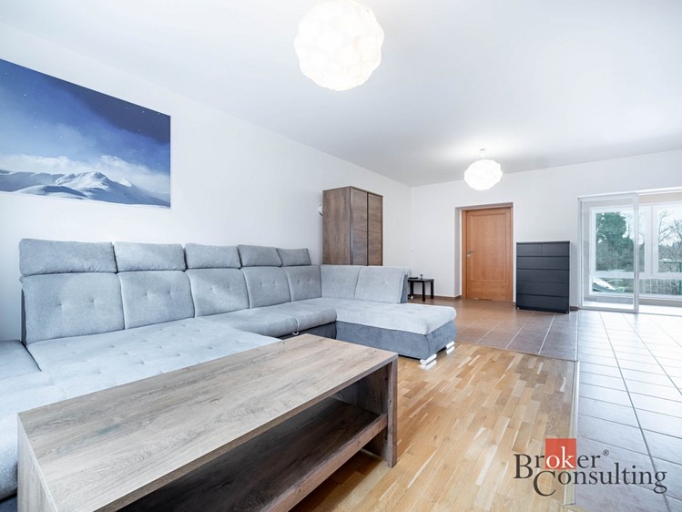 Prodej rodinného domu 121 m², pozemek 516 m² - foto 1