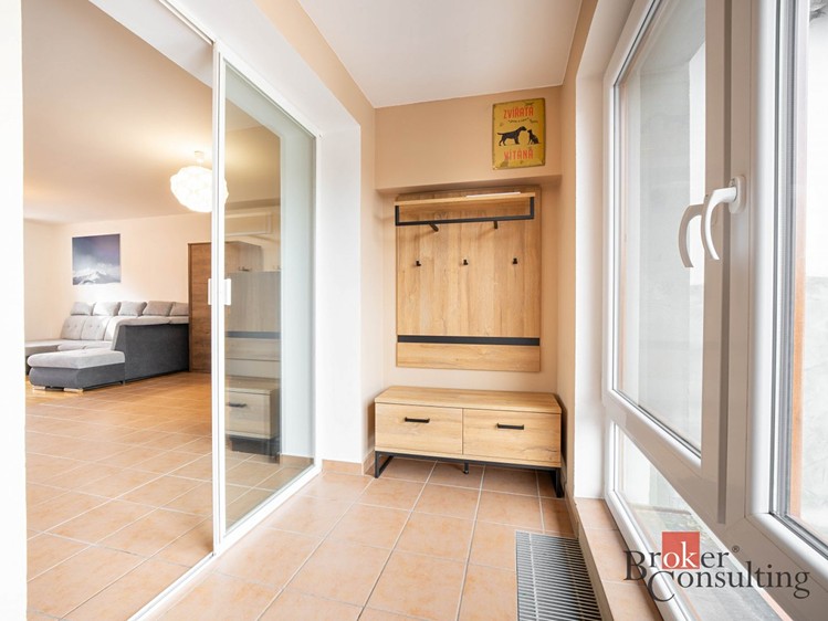 Prodej rodinného domu 121 m², pozemek 516 m² - foto 4