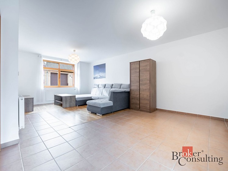 Prodej rodinného domu 121 m², pozemek 516 m² - foto 5
