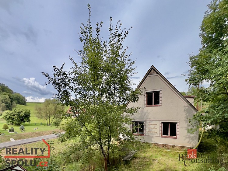 Prodej rodinného domu 145 m², pozemek 7 924 m² - foto 8