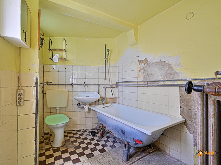 Prodej rodinného domu 180 m², pozemek 290 m² - foto 5