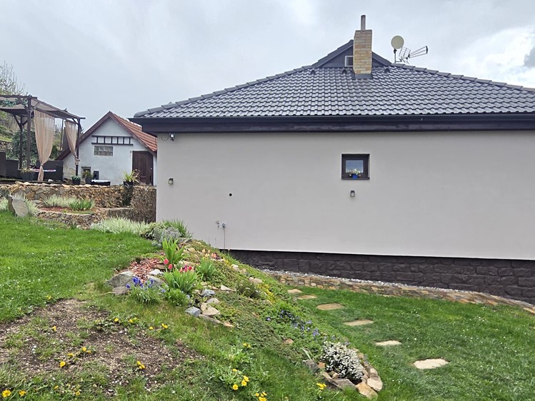 Prodej rodinného domu 180 m², pozemek 844 m² - foto 7