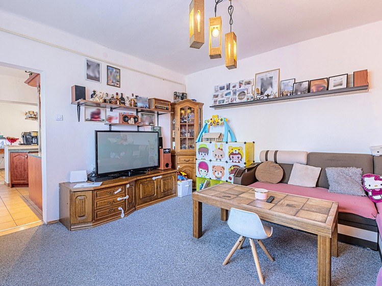 Prodej  rodinného domu 180 m², pozemek 1 101 m² - foto 8