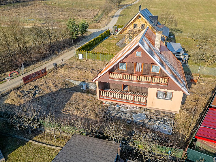 Prodej  chaty 145 m², pozemek 376 m² - foto 3