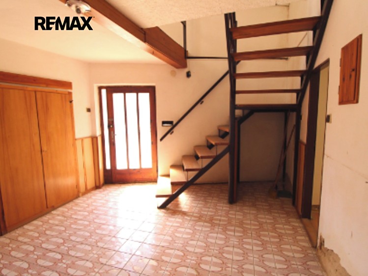 Prodej  rodinného domu 224 m², pozemek 202 m² - foto 4