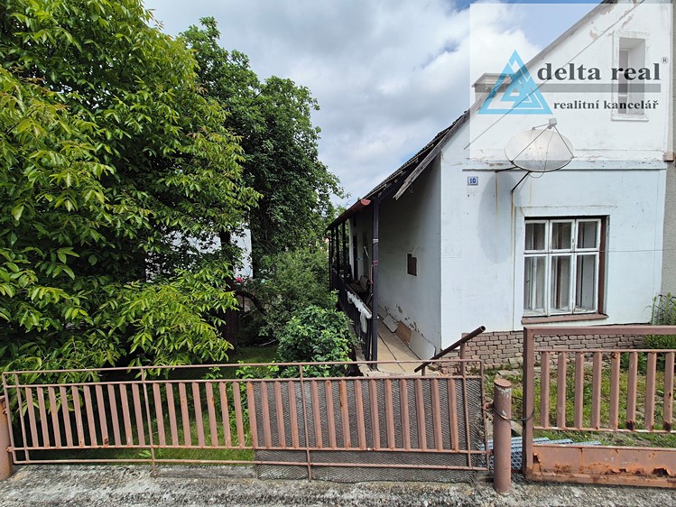 Prodej rodinného domu 49 m², pozemek 341 m² - foto 2