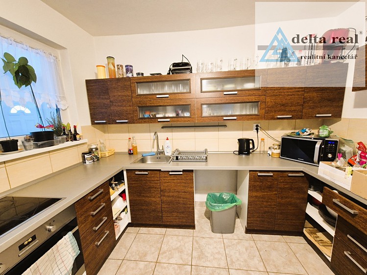 Prodej rodinného domu 150 m², pozemek 2 103 m² - foto 6
