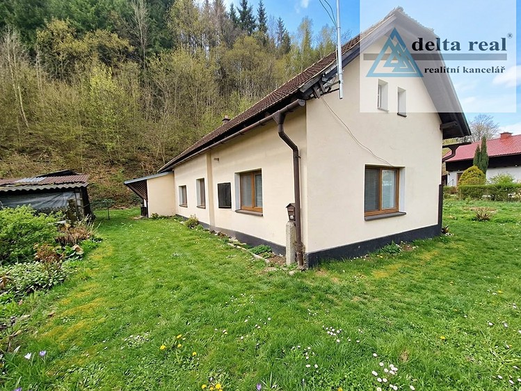 Prodej rodinného domu 60 m², pozemek 833 m² - foto 1