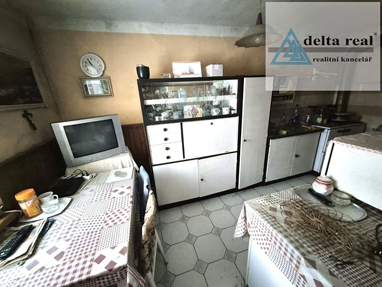 Prodej rodinného domu 60 m², pozemek 833 m² - foto 8