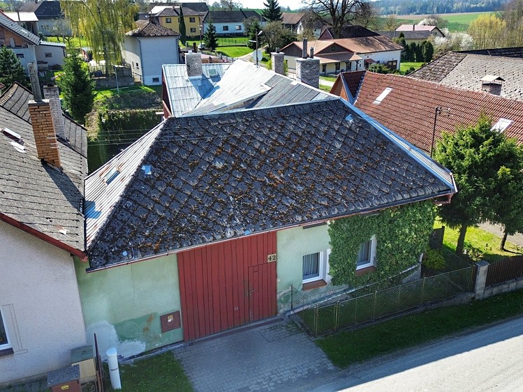 Prodej rodinného domu 169 m², pozemek 348 m² - foto 5