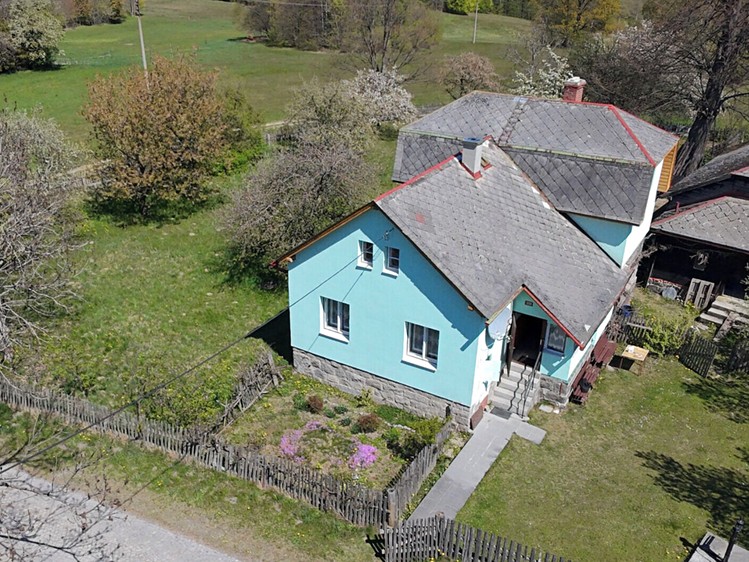 Prodej rodinného domu 150 m², pozemek 2 004 m² - foto 4