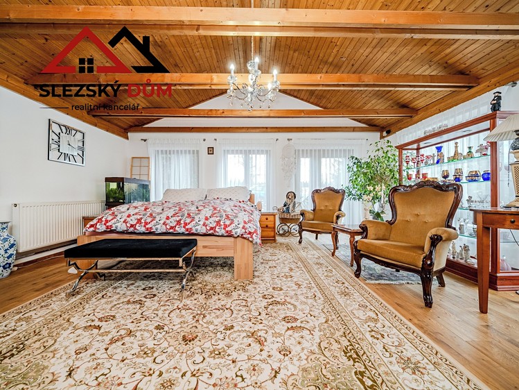 Prodej rodinného domu 160 m², pozemek 7 046 m² - foto 8