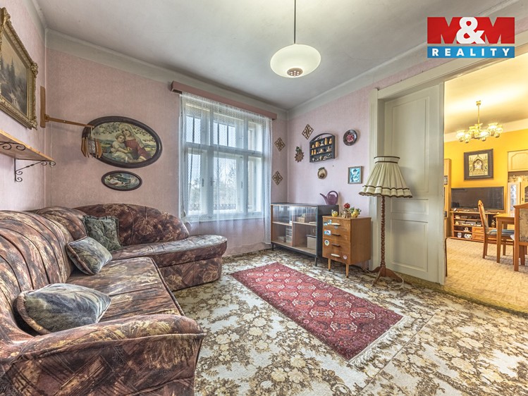 Prodej rodinného domu 134 m², pozemek 559 m² - foto 2