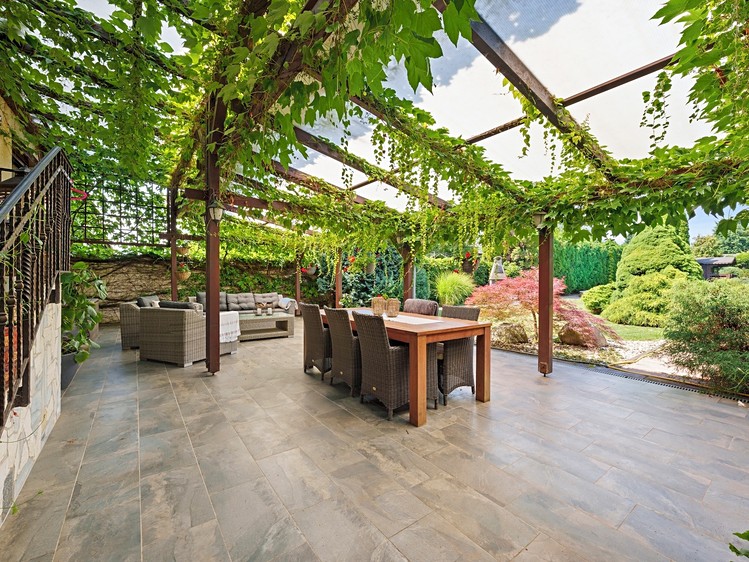 Prodej rodinného domu 259 m², pozemek 808 m² - foto 5