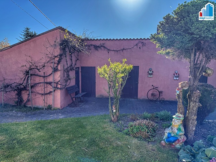 Prodej rodinného domu 175 m², pozemek 518 m² - foto 8
