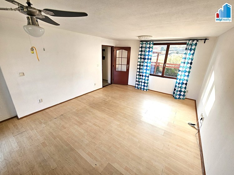 Prodej  rodinného domu 160 m², pozemek 1 126 m² - foto 6