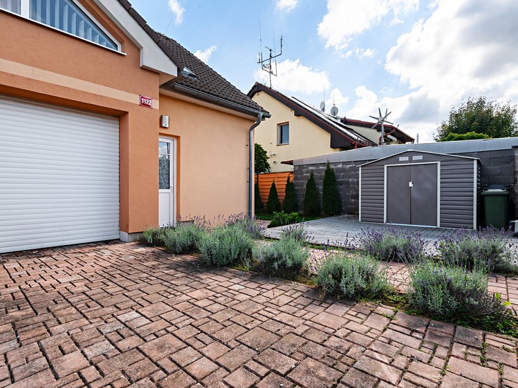 Prodej rodinného domu 159 m², pozemek 287 m² - foto 7