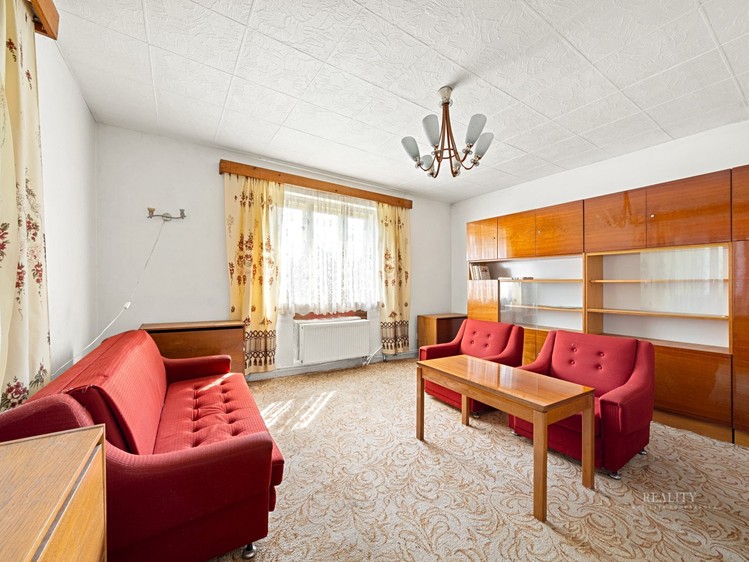 Prodej rodinného domu 100 m², pozemek 8 575 m² - foto 7
