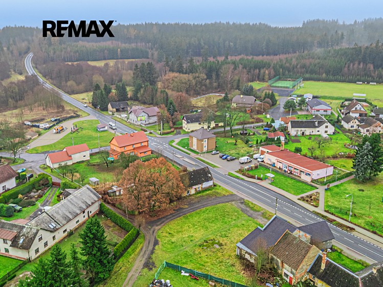Prodej rodinného domu 100 m², pozemek 933 m² - foto 8