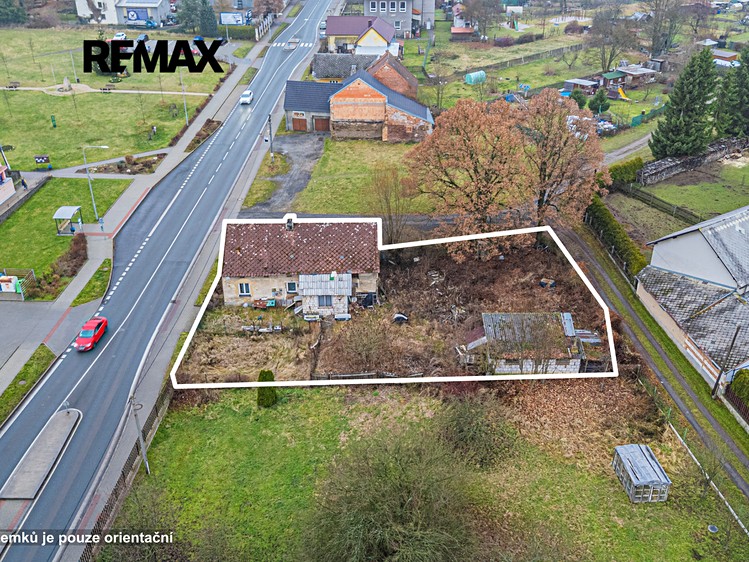 Prodej rodinného domu 100 m², pozemek 933 m² - foto 5