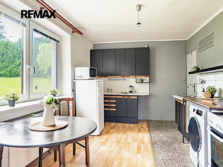 Prodej rodinného domu 250 m², pozemek 7 718 m² - foto 3