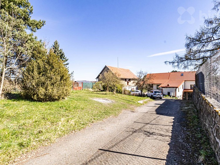 Prodej rodinného domu 140 m², pozemek 424 m² - foto 2