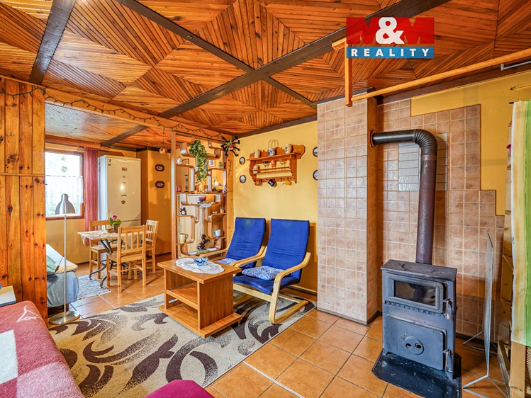 Prodej chaty 31 m², pozemek 35 m² - foto 1