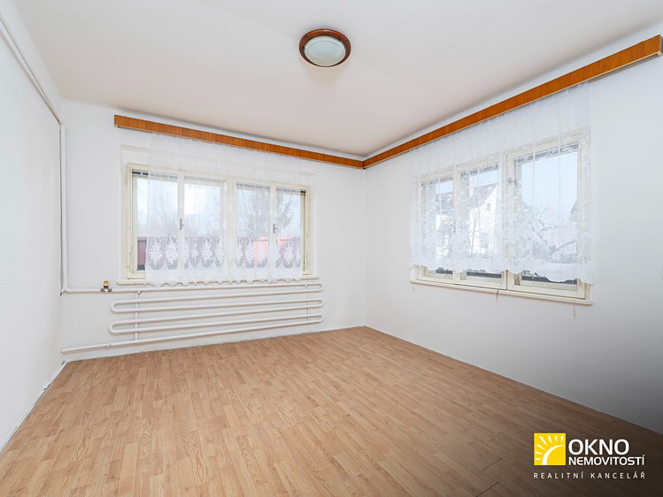 Prodej  rodinného domu 161 m², pozemek 794 m² - foto 3