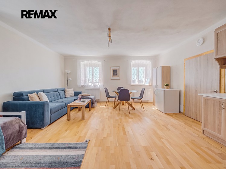 Prodej rodinného domu 94 m², pozemek 559 m² - foto 1