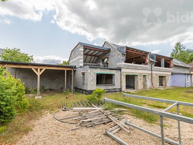 Prodej rodinného domu 346 m², pozemek 2 504 m² - foto 4