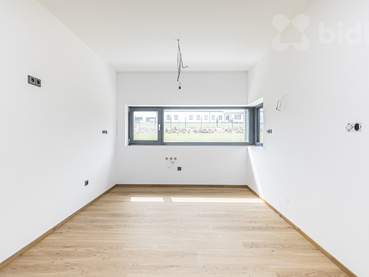 Prodej rodinného domu 203 m², pozemek 936 m² - foto 4